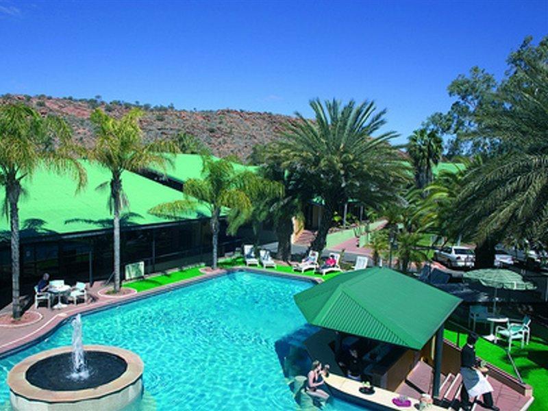 Mercure Alice Springs Resort Exterior photo